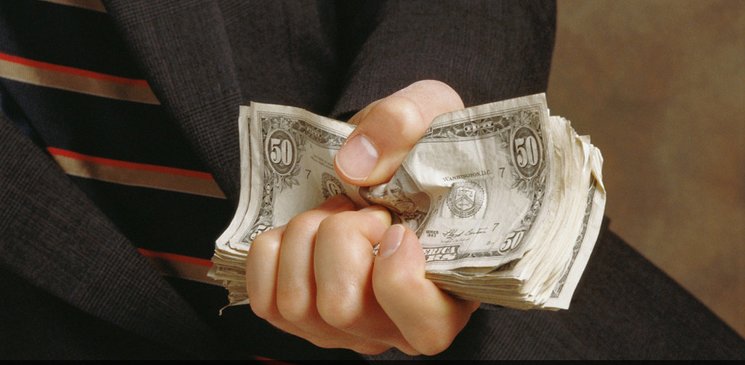 子公司被查中航老總怒了？