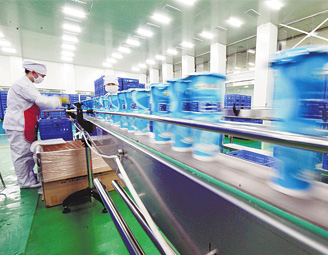 &ldquo;權(quán)威透明&rdquo;才能豎起國(guó)產(chǎn)奶品質(zhì)大旗