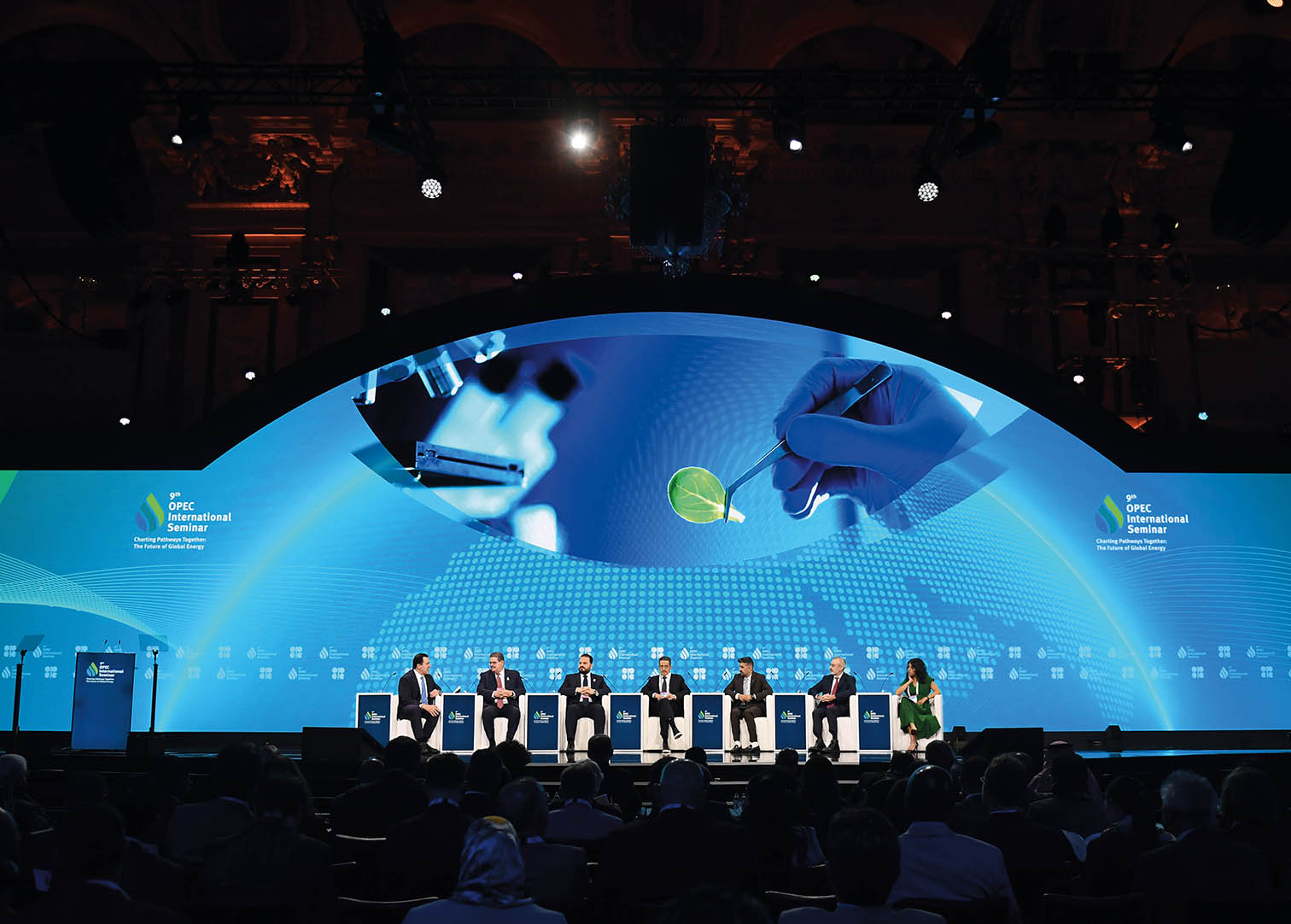 明爭暗斗：沙阿關(guān)系步入競合新階段