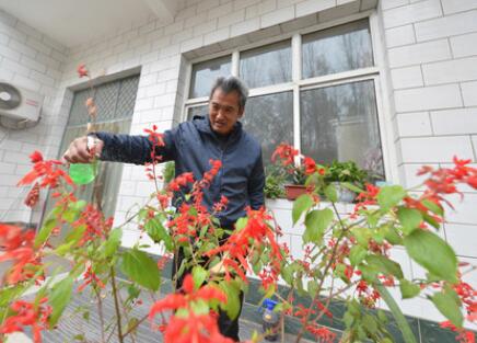 貧困縣全部摘帽是否意味脫貧攻堅(jiān)目標(biāo)任務(wù)完成？