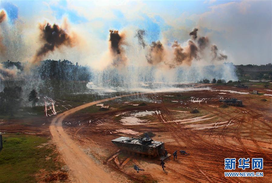 （圖文互動）（1）全面重塑 浴火重生&mdash;&mdash;人民軍隊(duì)改革強(qiáng)軍兩周年回顧