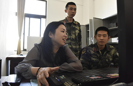 軍嫂鄭如:雖苦不怕，是我對愛的承諾