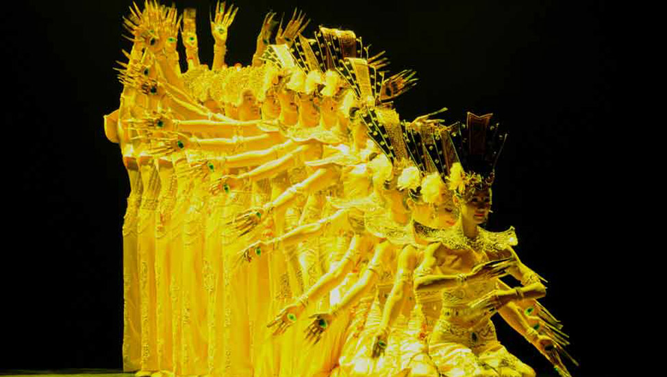 國僑辦&ldquo;四海同春&rdquo;藝術團在巴西里約熱內盧進行慰僑演出