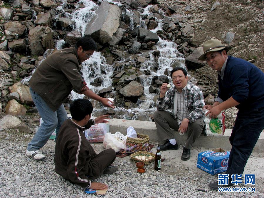 （新華全媒頭條&middot;圖文互動）（3）一顆種子的答案&mdash;&mdash;雪域高原播種者鐘揚(yáng)的&ldquo;精神珠峰&rdquo;
