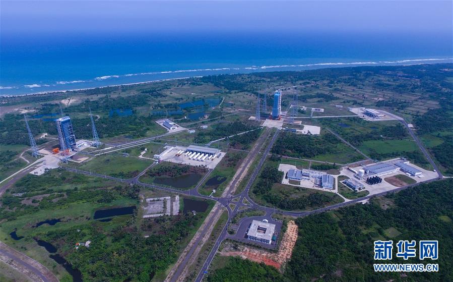 （新華全媒頭條&middot;潮起海之南&middot;圖文互動）（6）春潮拍岸千帆進&mdash;&mdash;海南特區(qū)改革開放30年紀實