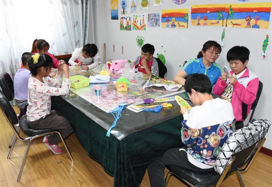 （新華全媒頭條&middot;圖文互動）（9）超越血緣的母愛