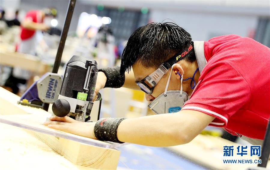 （新華全媒頭條&middot;圖文互動(dòng)）（5）上下合力，聚力破障，開(kāi)辟&ldquo;大國(guó)工匠&rdquo;建設(shè)新格局