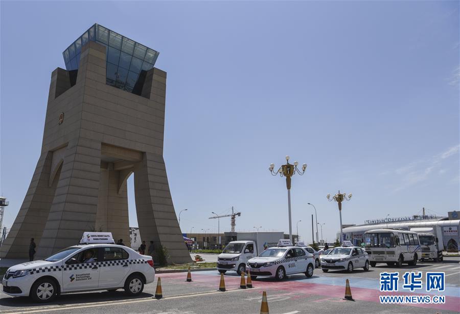 （新華全媒頭條&middot;圖文互動(dòng)）（3）去新疆！穿越古今絲綢之路