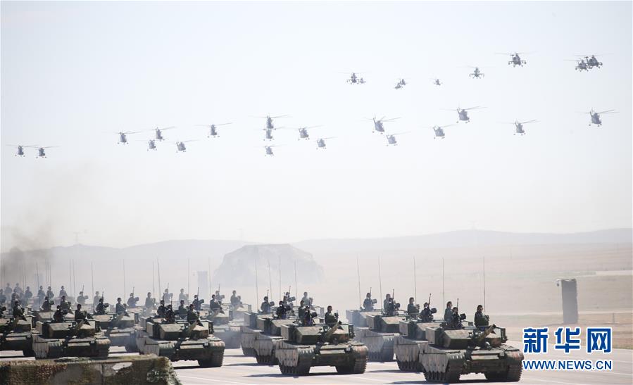 （新華全媒頭條&middot;強(qiáng)軍思想引領(lǐng)新征程&middot;圖文互動(dòng)）（6）那一刻，我們光榮接受檢閱