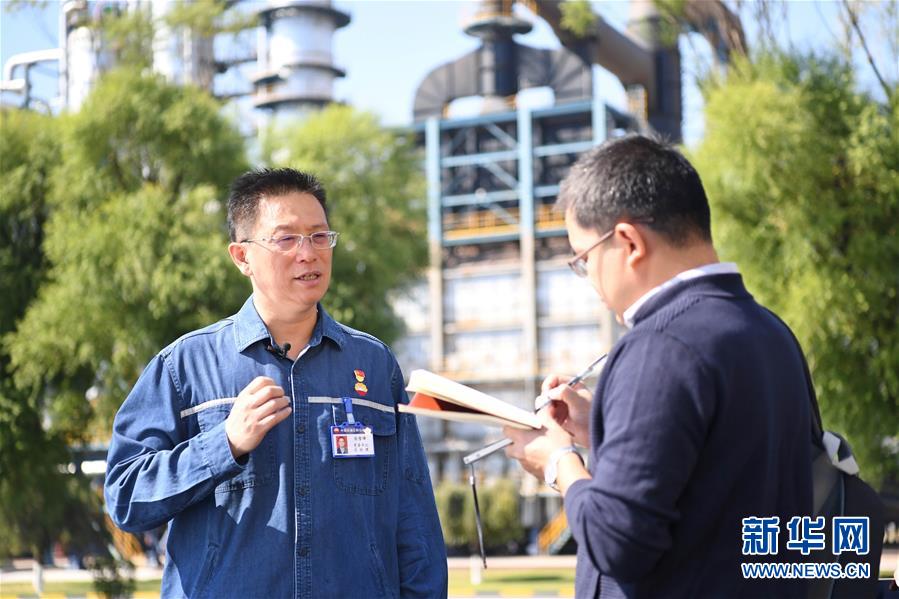 （新華全媒頭條&middot;迎接兩會特別報道&middot;圖文互動）（3）奮進，向著第一個百年奮斗目標(biāo)&mdash;&mdash;寫在2019年全國兩會召開之際