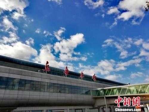 資料圖：烏魯木齊國(guó)際機(jī)場(chǎng)。 新疆機(jī)場(chǎng)集團(tuán)供圖