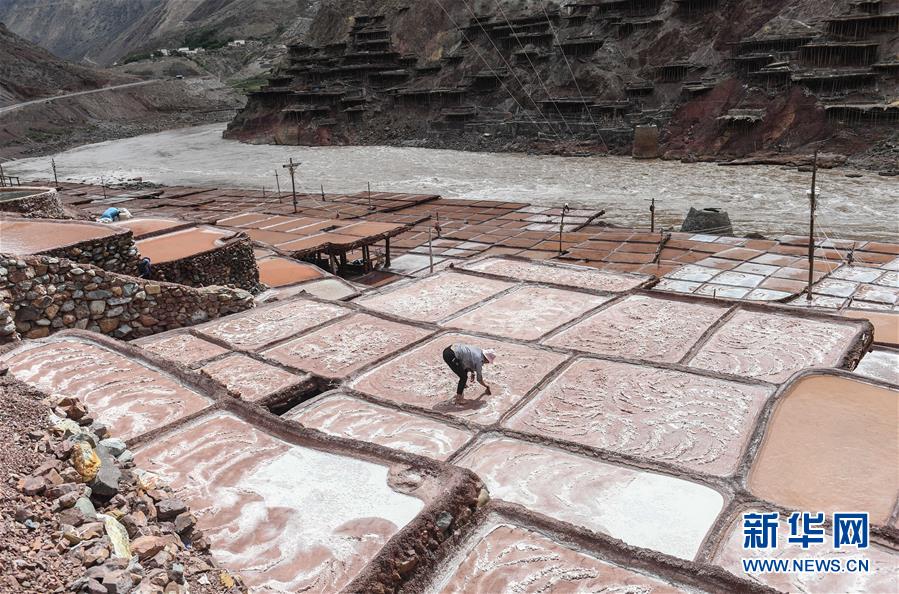 （圖文互動）（6）大地的饋贈 風(fēng)和陽光的作品&mdash;&mdash;西藏芒康鹽田的前世今生