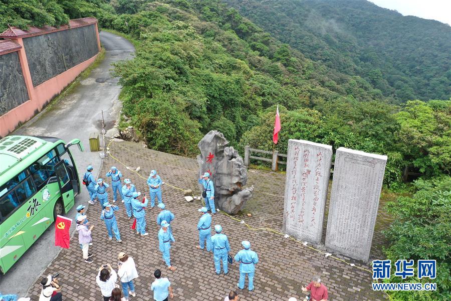 （壯麗70年&middot;奮斗新時(shí)代&mdash;&mdash;記者再走長(zhǎng)征路&middot;圖文互動(dòng)）（3）沒有紅軍逾越不了的山河