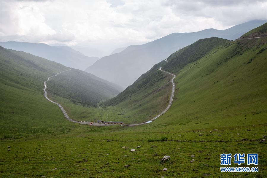 （新華全媒頭條&middot;壯麗70年&middot;奮斗新時(shí)代&mdash;&mdash;記者再走長征路&middot;圖文互動）（3）紅色的山河 綠色的家園&mdash;&mdash;川滇紅軍長征沿線見聞