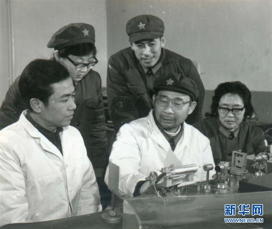 （愛(ài)國(guó)情 奮斗者&middot;圖文互動(dòng)）（1）永不停轉(zhuǎn)的&ldquo;陀螺&rdquo;&mdash;&mdash;追記中國(guó)工程院院士、國(guó)防科技大學(xué)教授高伯龍