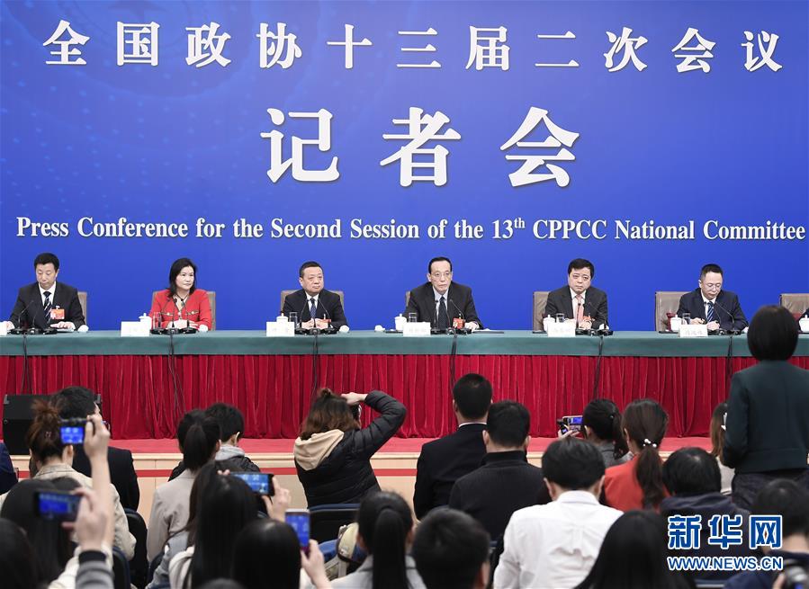 （兩會）（1）政協(xié)委員談優(yōu)化營商環(huán)境、促進民營經(jīng)濟高質(zhì)量發(fā)展