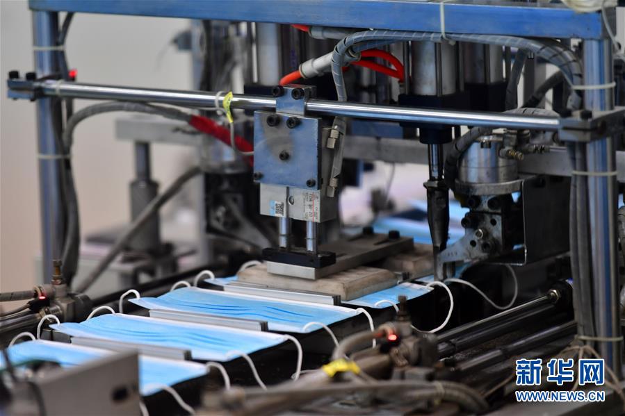 （聚焦疫情防控&middot;圖文互動）（6）和時間賽跑&mdash;&mdash;山西防疫緊缺物資生產(chǎn)一線見聞