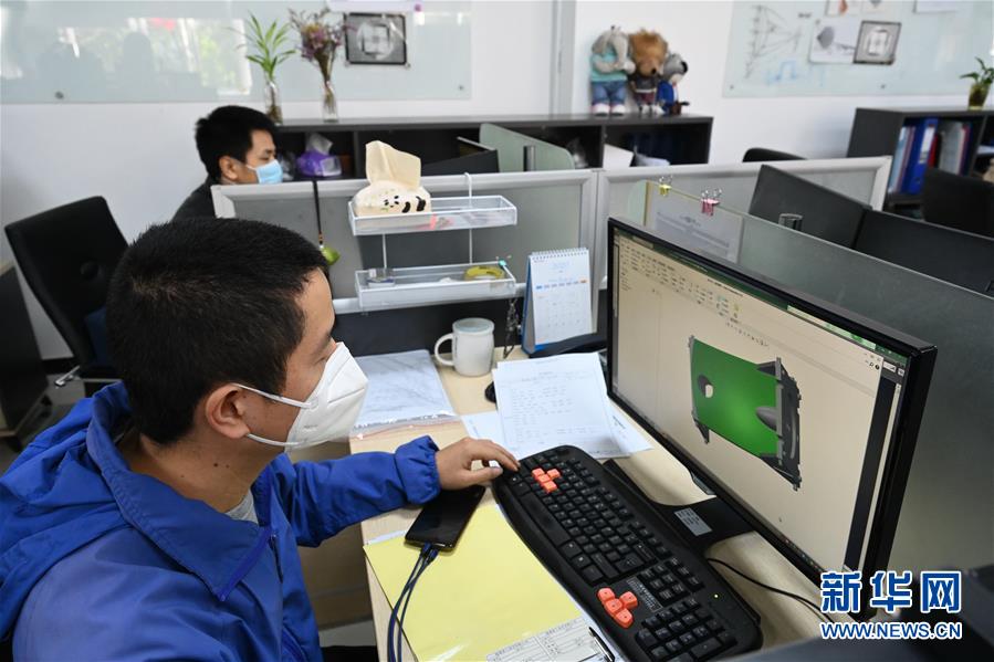 （來自經(jīng)濟前沿的故事&middot;企業(yè)復工復產(chǎn)&middot;圖文互動）（3）&ldquo;危機中發(fā)現(xiàn)新商機&rdquo;&mdash;&mdash;中國科技制造企業(yè)復工復產(chǎn)觀察