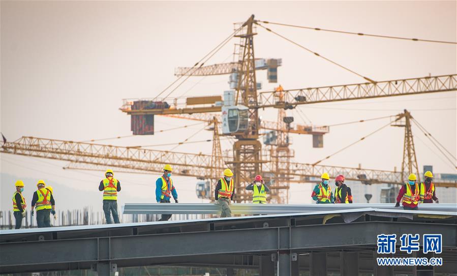 （新華全媒頭條&middot;圖文互動(dòng)）（2）將戰(zhàn)&ldquo;疫&rdquo;進(jìn)行到底！&mdash;&mdash;寫在武漢疫情防控的關(guān)鍵階段