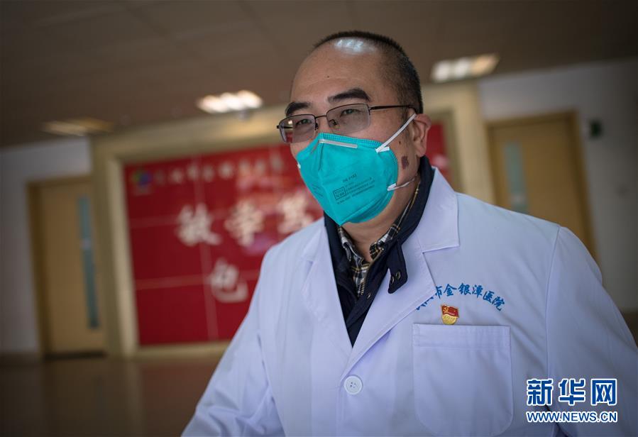 （新華全媒頭條&middot;習(xí)近平致敬的戰(zhàn)&ldquo;疫&rdquo;英雄&middot;武漢人民篇&middot;圖文互動(dòng)）（5）壯哉，大武漢&mdash;&mdash;獻(xiàn)給英雄的武漢人民