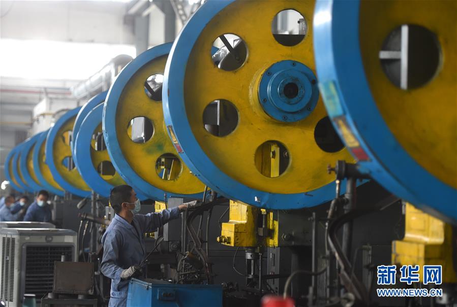 （新華全媒頭條&middot;圖文互動）（3）沖寒已覺東風暖&mdash;&mdash;記習(xí)近平總書記在浙江調(diào)研疫情防控和復(fù)工復(fù)產(chǎn)