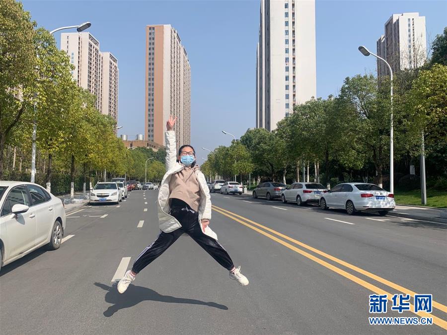 （一線抗疫群英譜&middot;圖文互動）（3）&ldquo;95后&rdquo;大學(xué)生郝鶯歌：退掉車票，她選擇直面病毒