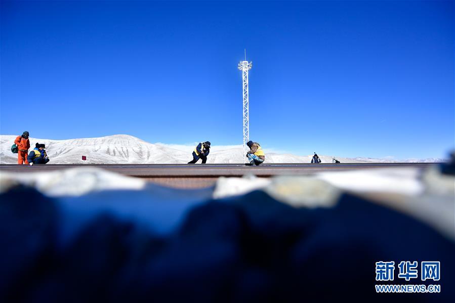 （新華全媒頭條&middot;圖文互動(dòng)）（6）用腳步和忠誠守護(hù)雪域天路&mdash;&mdash;記青藏鐵路望昆線路車間副主任于本蕃