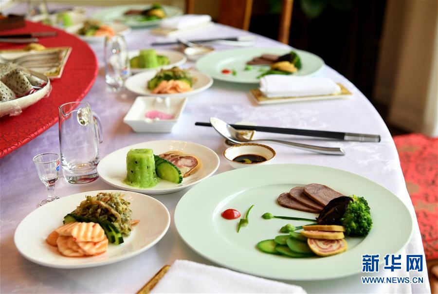 （聚焦復(fù)工復(fù)產(chǎn)&middot;圖文互動(dòng)）（2）&ldquo;分得安心，吃得放心&rdquo;&mdash;&mdash;豫菜老字號(hào)的復(fù)工見(jiàn)聞