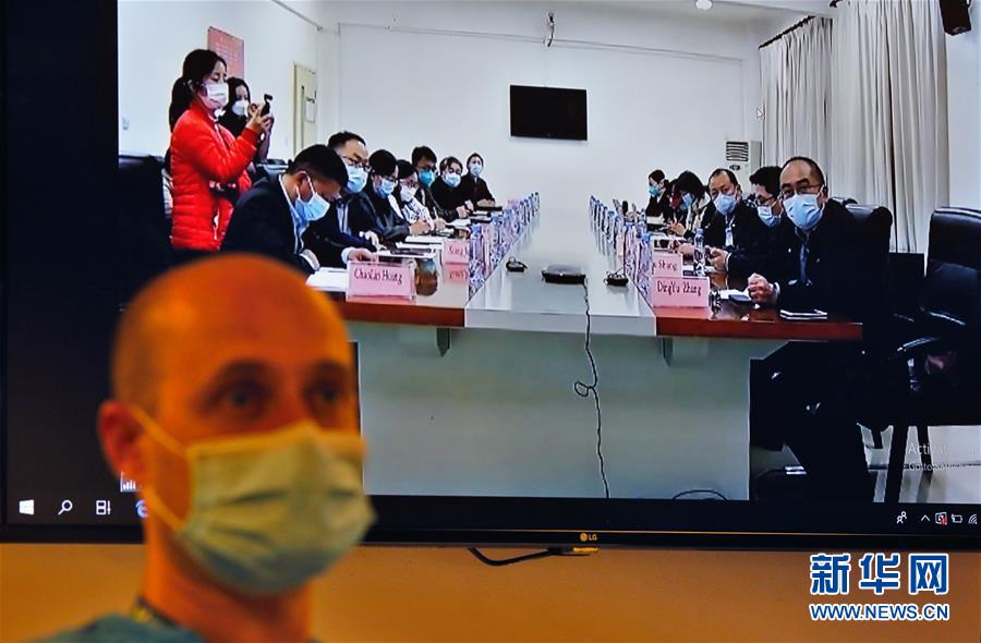 （聚焦疫情防控&middot;圖文互動(dòng)）（13）分秒必爭(zhēng)！一切為了治病救人&mdash;&mdash;中國(guó)抗疫生命至上的生動(dòng)實(shí)踐