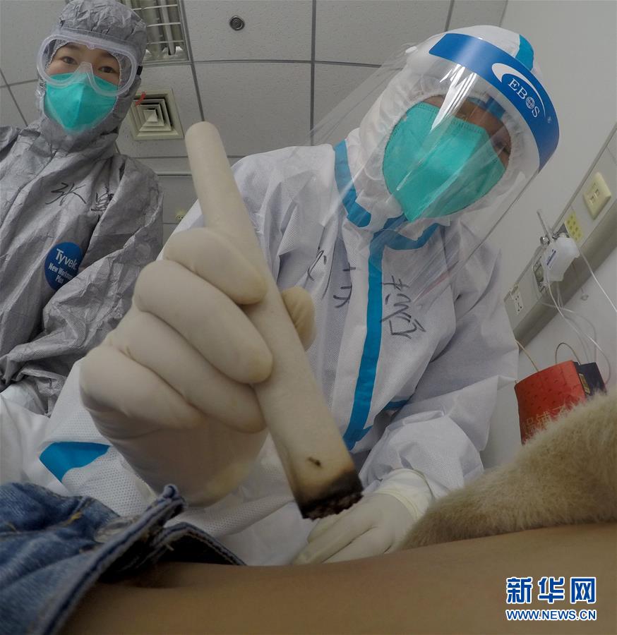 （新華全媒頭條&middot;圖文互動）（9）&ldquo;始終把人民群眾生命安全和身體健康放在第一位&rdquo;&mdash;&mdash;中國抗疫彰顯&ldquo;生命至上、人民至上&rdquo;理念
