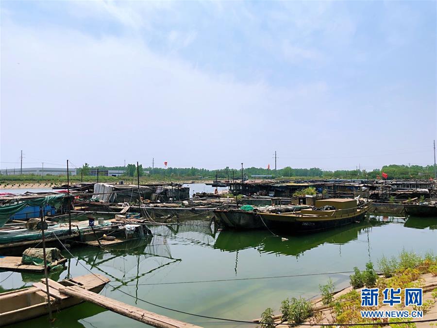 （新華視點(diǎn)&middot;圖文互動(dòng)）（2）偷捕現(xiàn)象未絕，&ldquo;江鮮&rdquo;仍在高價(jià)交易&mdash;&mdash;長江&ldquo;禁漁令&rdquo;實(shí)施近半年追蹤