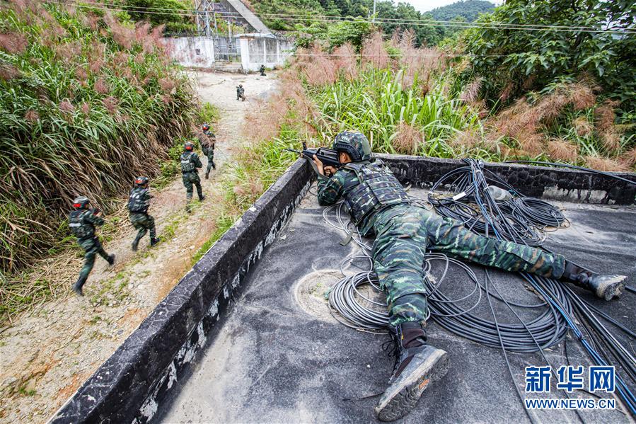 （圖文互動）（7）武警部隊抓好常態(tài)化疫情防控條件下&ldquo;魔鬼周&rdquo;極限訓(xùn)練