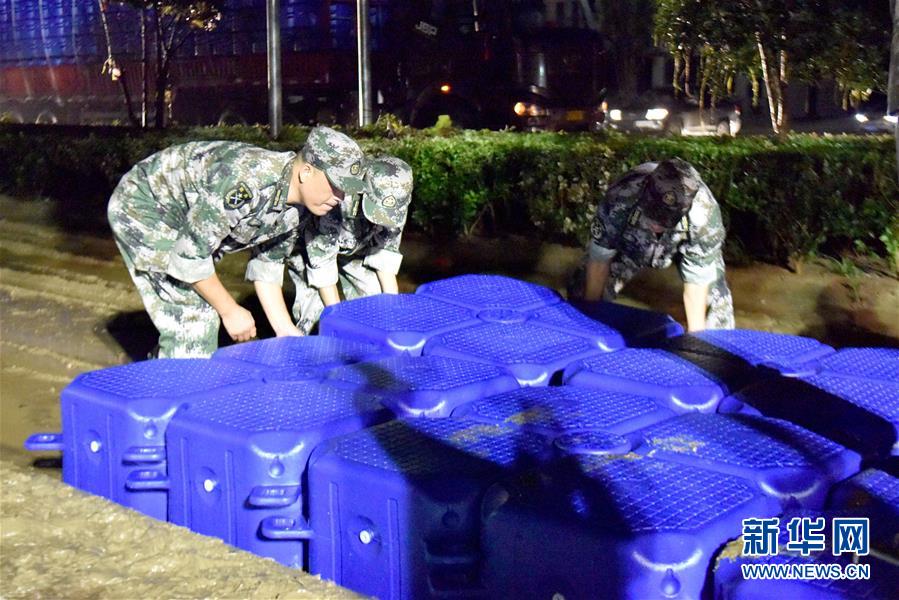 （防汛抗洪&middot;圖文互動）（4）為了讓我們的城市不停擺&mdash;&mdash;汛情下的千年古城安徽歙縣直擊