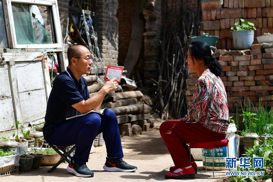 （新華全媒頭條&middot;圖文互動(dòng)）（6）黃土地上向陽(yáng)花開&mdash;&mdash;來自山西深度貧困地區(qū)的脫貧故事