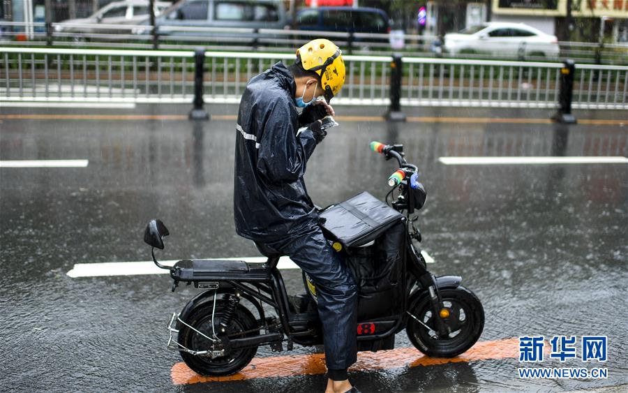 （環(huán)境）（7）受臺(tái)風(fēng)&ldquo;美莎克&rdquo;影響 吉林發(fā)布暴雨橙色預(yù)警信號(hào)