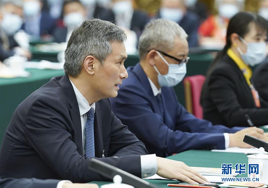 （習(xí)近平的小康故事&middot;新華網(wǎng)&middot;圖文互動(dòng)）（8）&ldquo;真正解決好基層群眾看病難、看病貴問(wèn)題&rdquo;&mdash;&mdash;習(xí)近平和群眾健康的故事