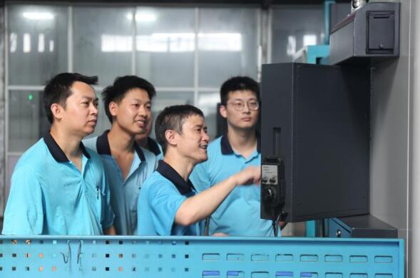 平凡的崗位，不平凡的業(yè)績(jī)！&mdash;&mdash;習(xí)近平總書記重要講話激勵(lì)各行各業(yè)勞動(dòng)者建功新時(shí)代