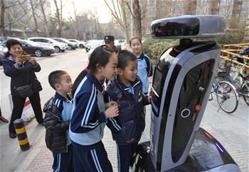 北京：&ldquo;機器人探長&rdquo;落戶社區(qū)