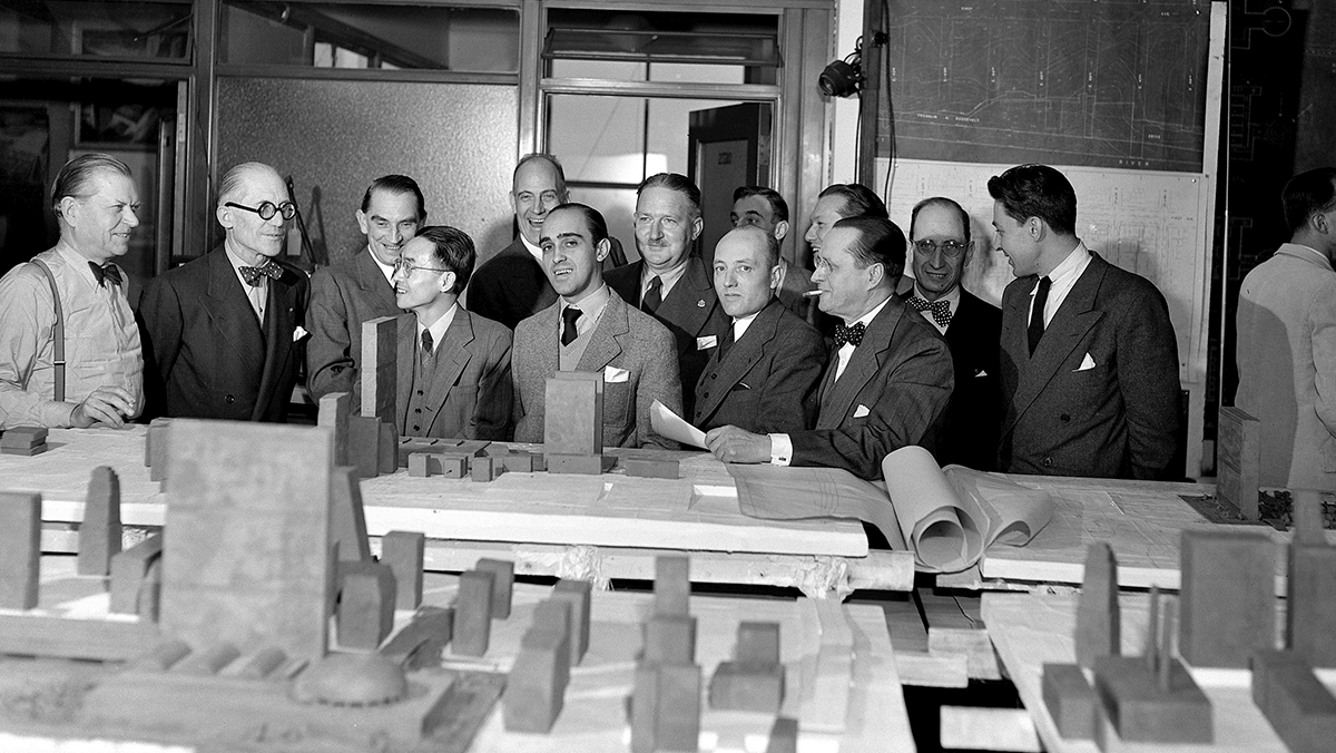 聯(lián)合國設(shè)計(jì)顧問委員會(huì)