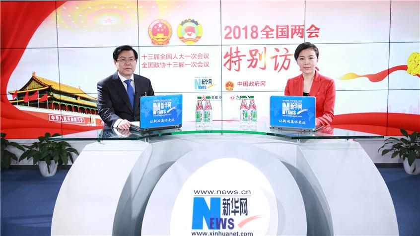 曾文明：推動各方力量向脫貧攻堅聚合，堅決打贏脫貧攻堅硬仗