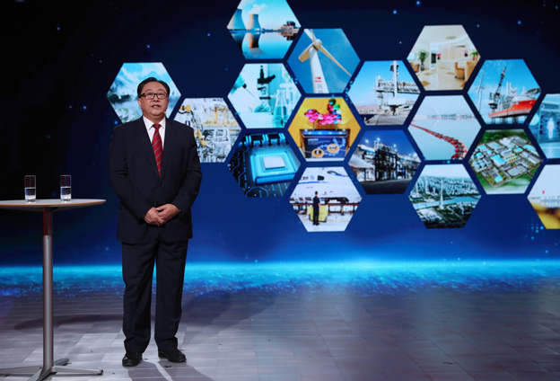 通過轉(zhuǎn)型，使我們的投資更多地滿足國家戰(zhàn)略的需要，真正做到&ldquo;為國而投&rdquo;