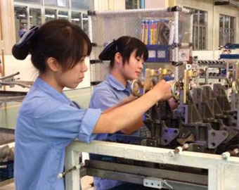 見(jiàn)過(guò)發(fā)動(dòng)機(jī)是如何裝配的嗎？