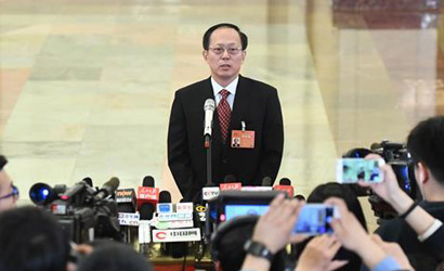 茍仲文：&ldquo;天價球員&rdquo;意在商業(yè)而非體育 將出臺措施嚴(yán)格整治