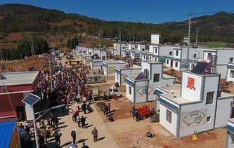 書寫脫貧攻堅(jiān)新答卷&mdash;&mdash;我國(guó)五年來經(jīng)濟(jì)社會(huì)發(fā)展成就巡禮