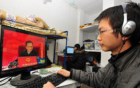 2010年網友關注溫家寶總理接受中國政府網、新華網聯(lián)合專訪