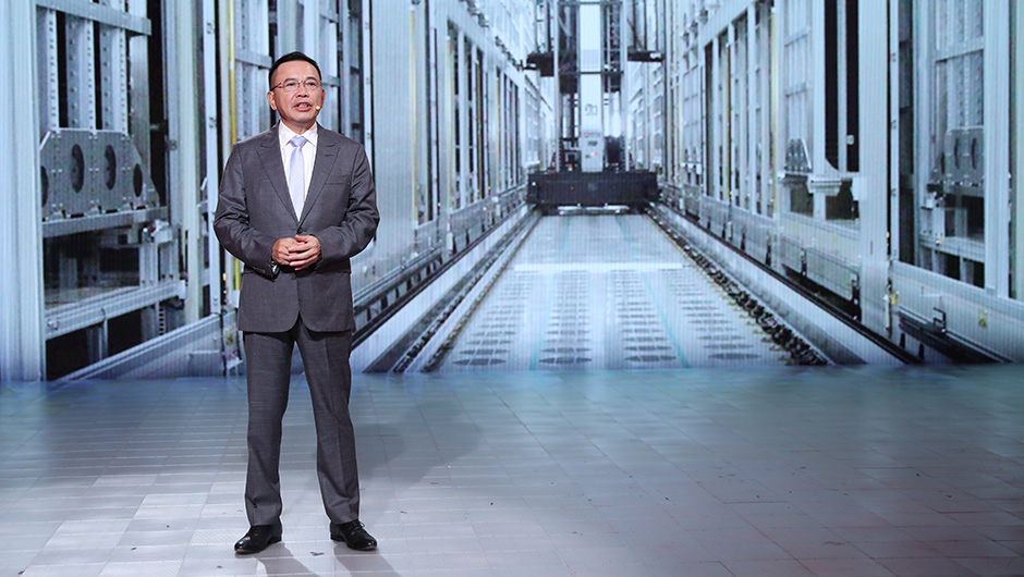 TCL創(chuàng)始人、董事長(zhǎng)李東生