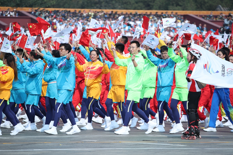 群眾大游行，歡樂(lè)的海洋！