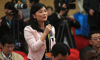 中評(píng)社、中評(píng)網(wǎng)記者提問(wèn)