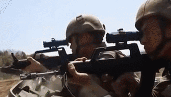 陸軍某合成旅：&ldquo;動&rdquo;中射擊 檢驗(yàn)步兵綜合作戰(zhàn)能力