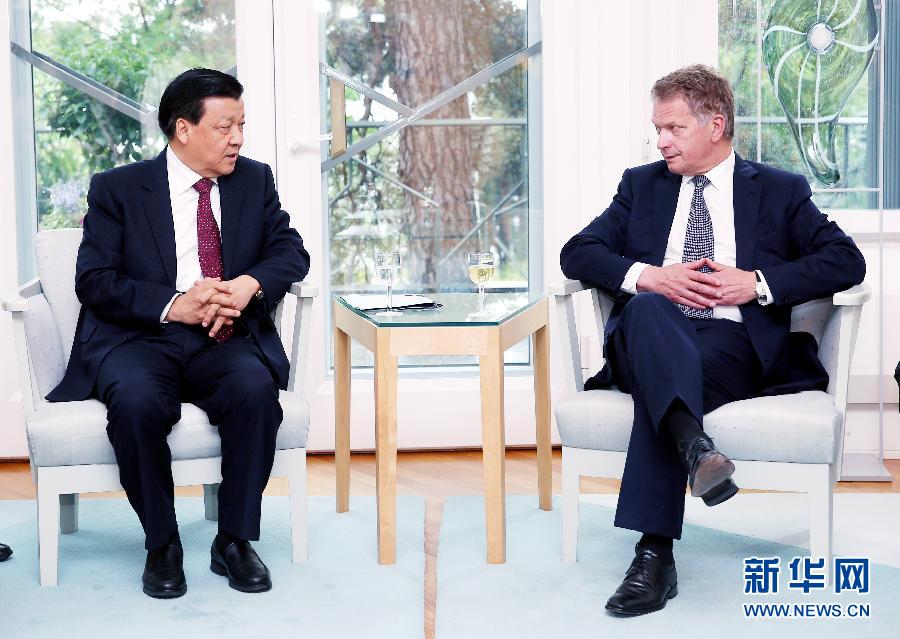 6月12日，中共中央政治局常委、中央書記處書記劉云山在赫爾辛基會(huì)見芬蘭總統(tǒng)尼尼斯特。 新華社記者姚大偉攝 